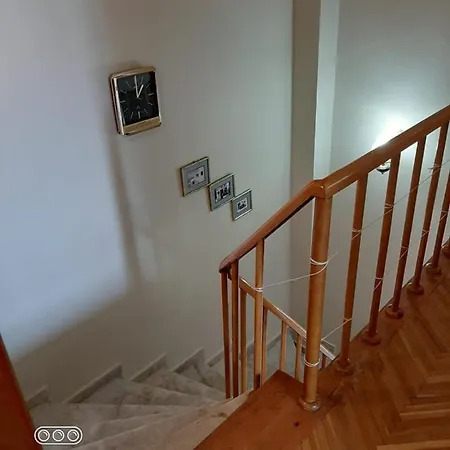 Sıte ıçınde Aylik Veya Dönemsel Kıralik Vılla Villa *